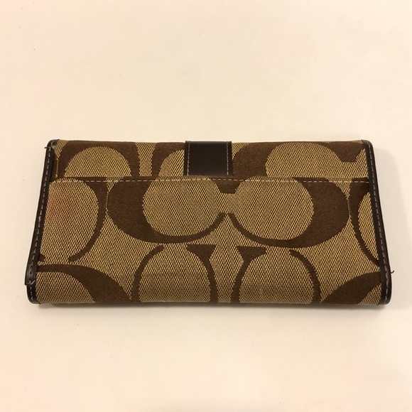 Coach Signature Canvas Wallet - Picture 2 of 5